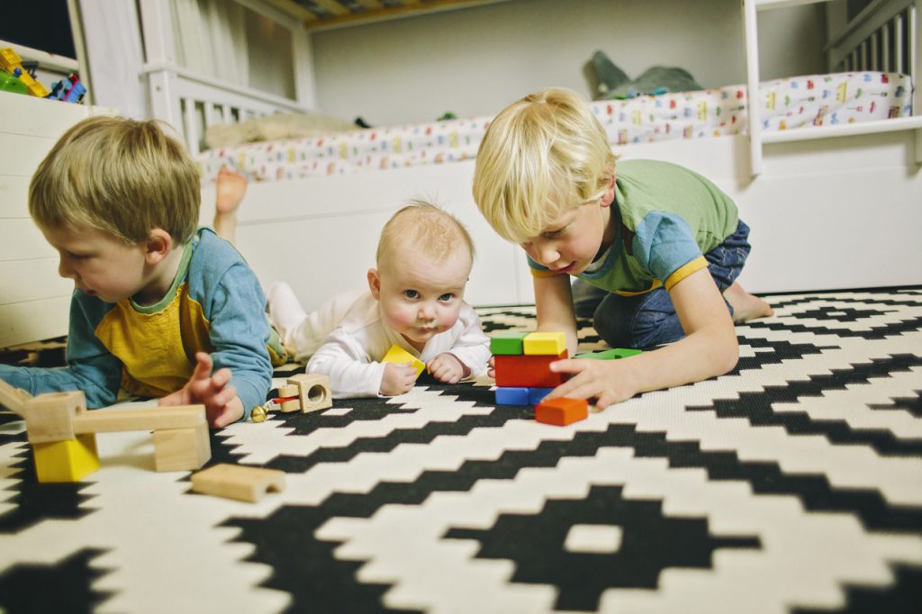 zalety zabawek drewnianych